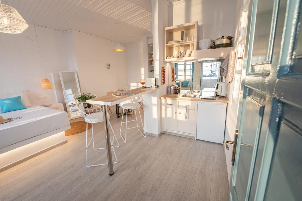 The White Rose Apartment Poros Town Luaran gambar