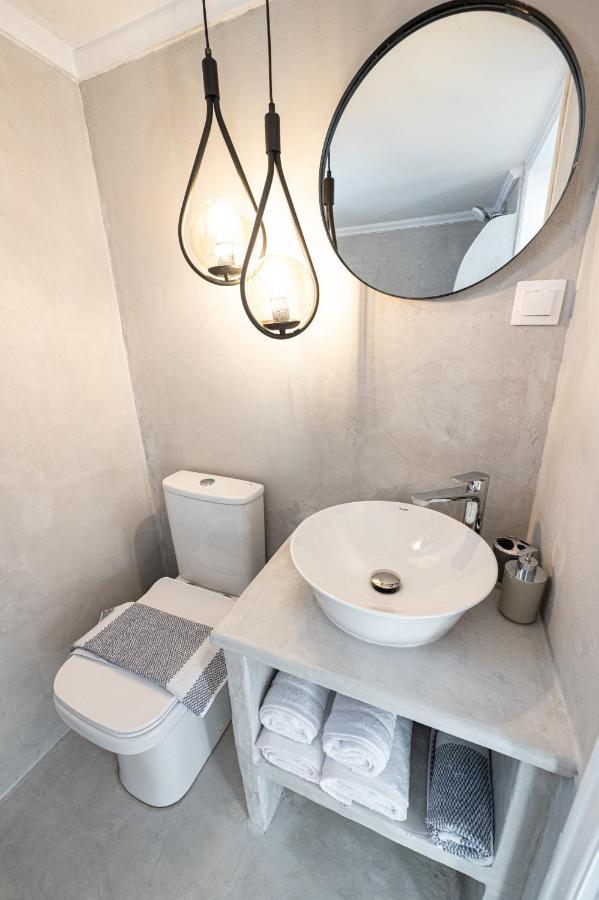 The White Rose Apartment Poros Town Luaran gambar
