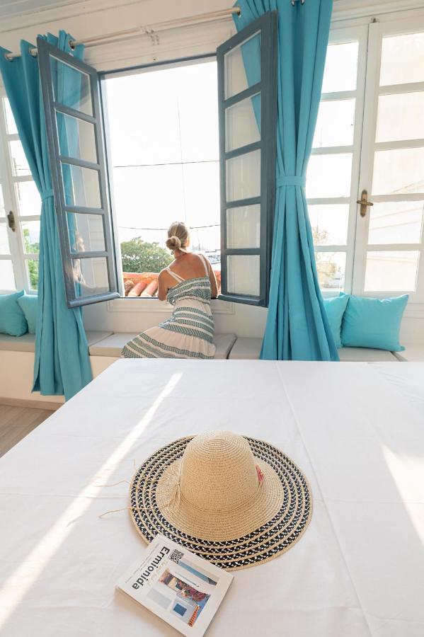 The White Rose Apartment Poros Town Luaran gambar