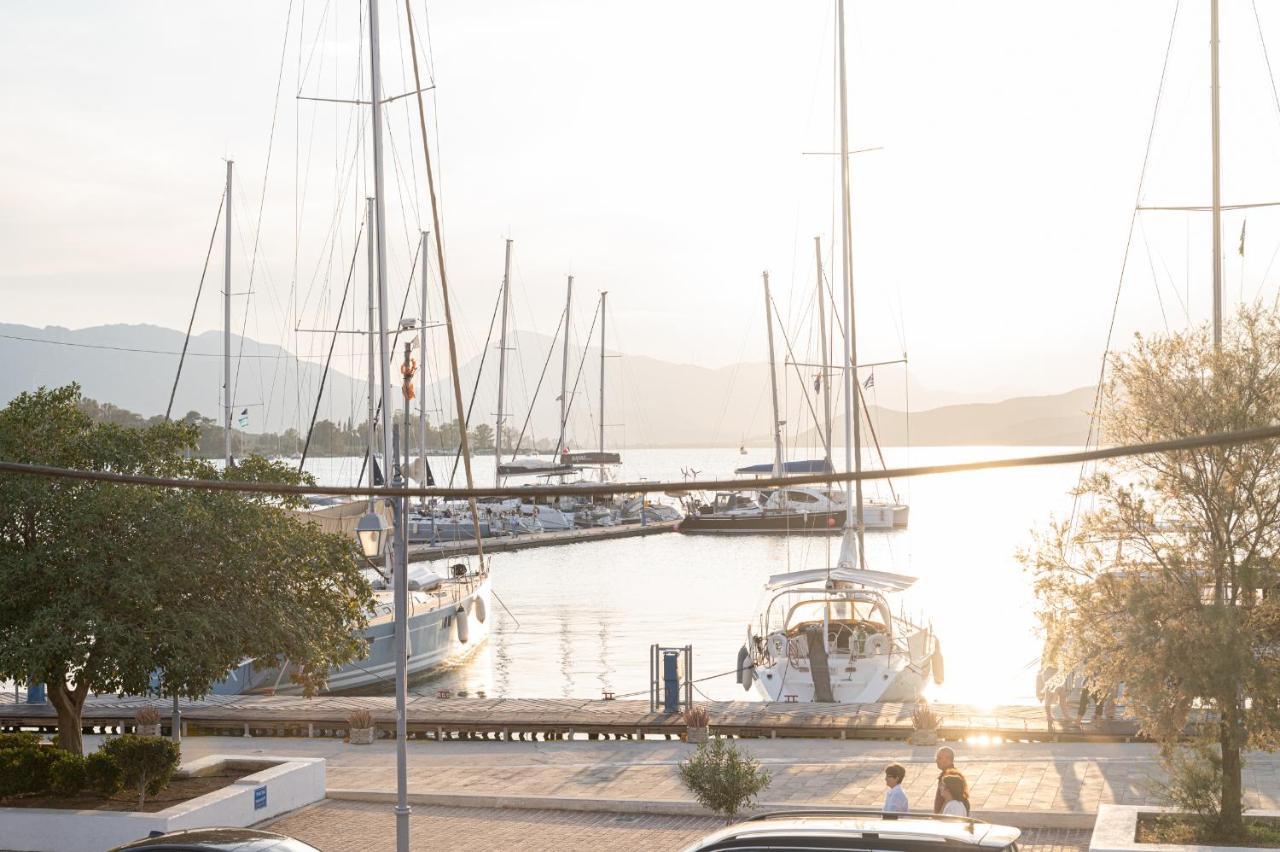 The White Rose Apartment Poros Town Luaran gambar